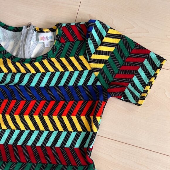 LuLaRoe Amelia Dress Fit & Flare Midi Dress Multicolour Chevron Sz S - Picture 3 of 9